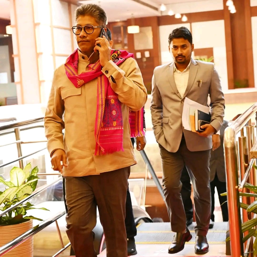 অসম বিধান সভাৰ শীতকালীন অধিবেশনৰ তৃতীয় দিনাৰ কিছু  দৃশ্য